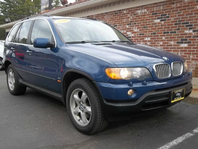 2001 BMW X5 4.0L Rockcrawler