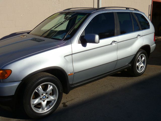 2001 BMW X5 Luxury 4WD