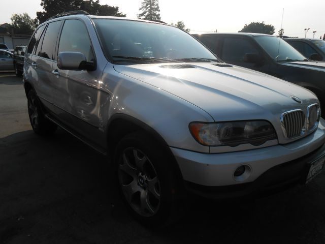 2001 BMW X5 Luxury 4WD