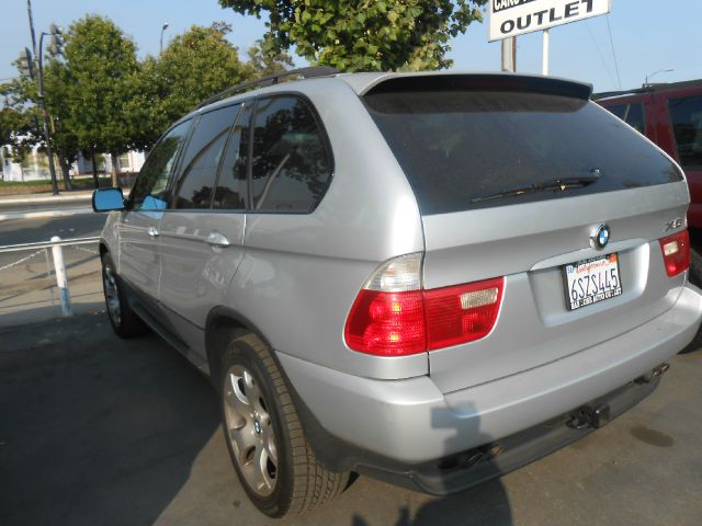 2001 BMW X5 Luxury 4WD