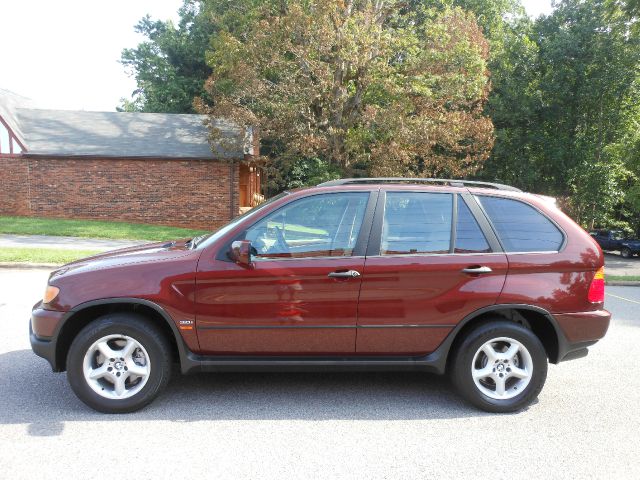 2001 BMW X5 Lightning