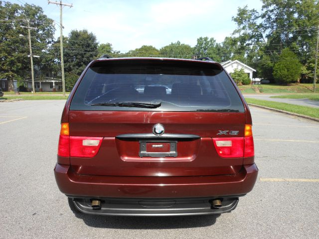 2001 BMW X5 Lightning