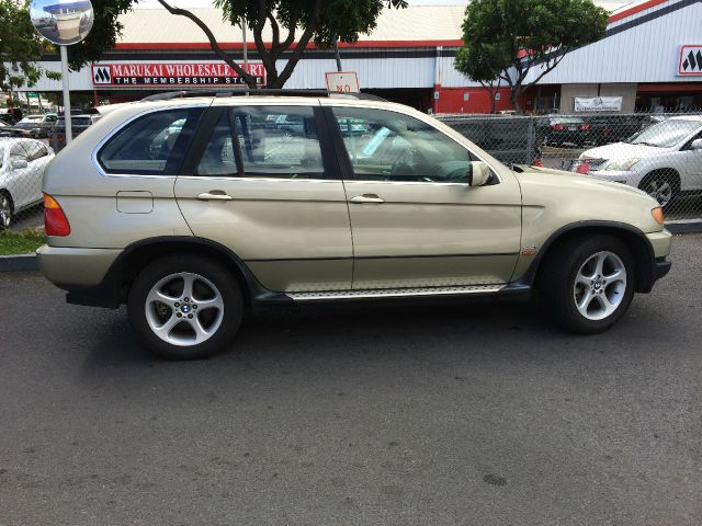 2001 BMW X5 4dr 2.5L Turbo W/sunroof/3rd Row AWD SUV