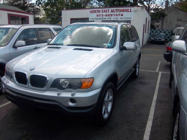 2002 BMW X5 Lightning