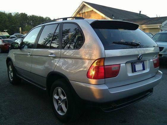 2002 BMW X5 Lightning