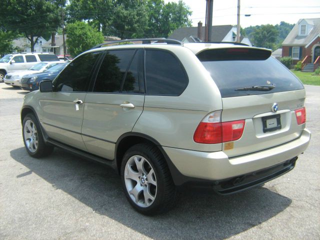 2002 BMW X5 Luxury 4WD