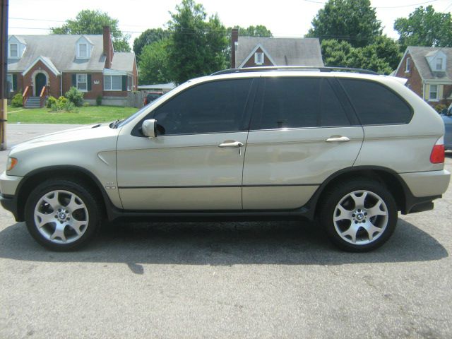 2002 BMW X5 Luxury 4WD