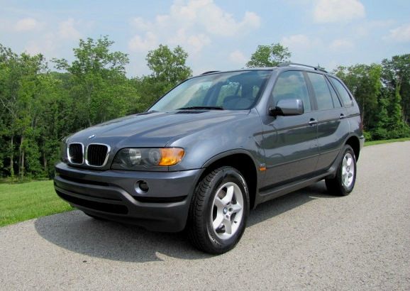 2002 BMW X5 Lightning