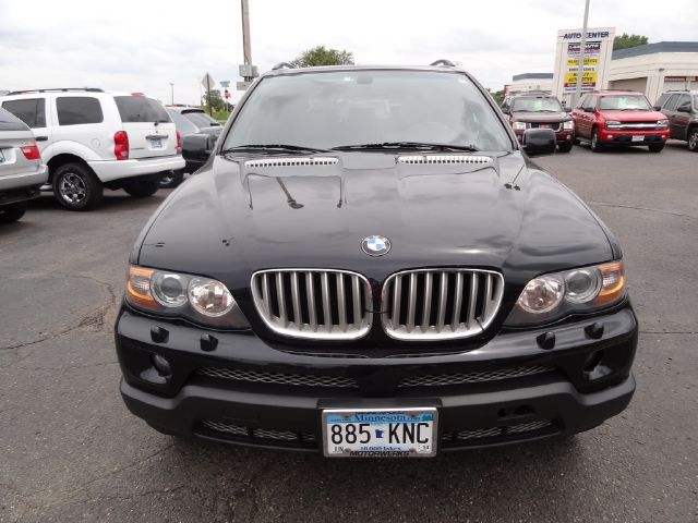 2002 BMW X5 Lightning