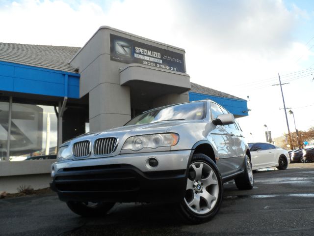 2002 BMW X5 Lightning