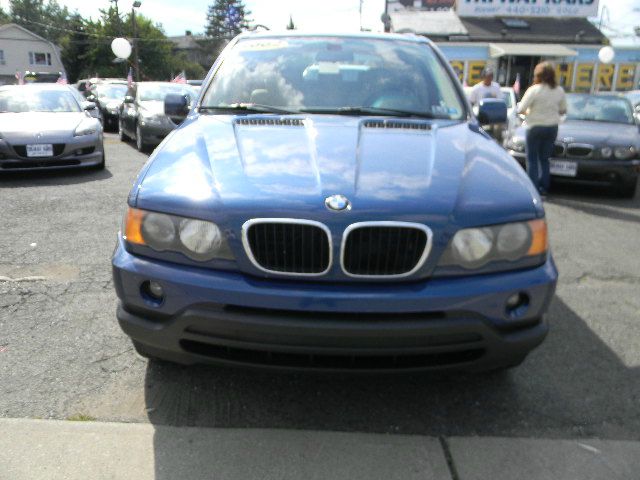 2002 BMW X5 Lightning