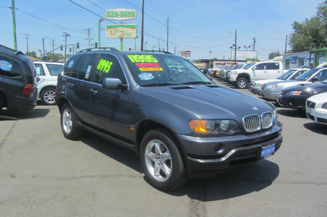 2002 BMW X5 2WD Reg Cab 145