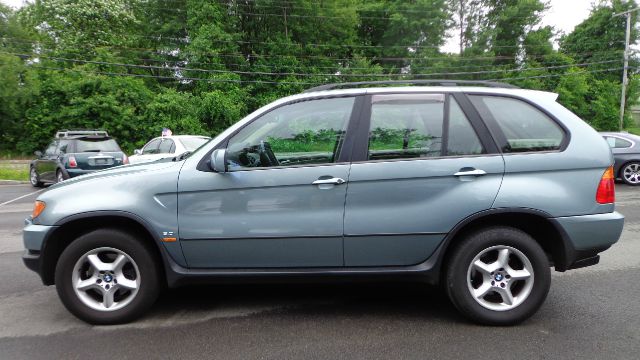 2002 BMW X5 Lightning