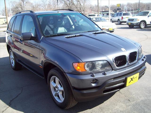 2002 BMW X5 Lightning