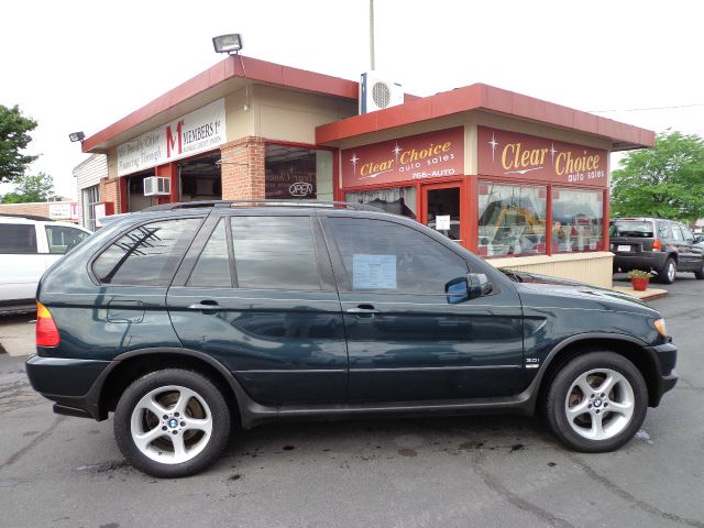 2002 BMW X5 Lightning