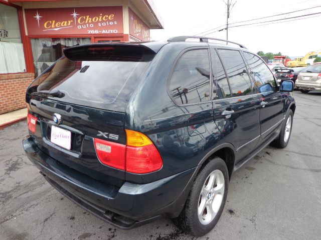 2002 BMW X5 Lightning