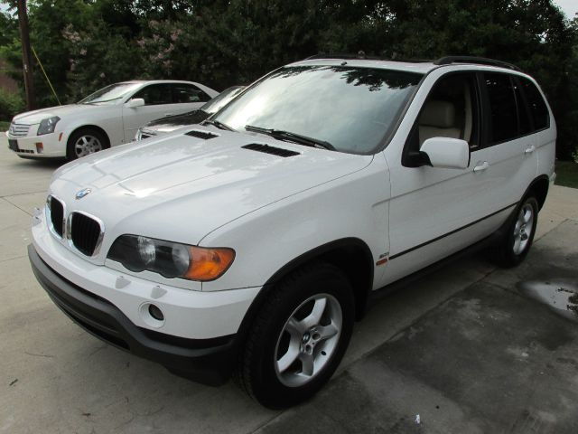 2002 BMW X5 XLT Popular 2 4WD