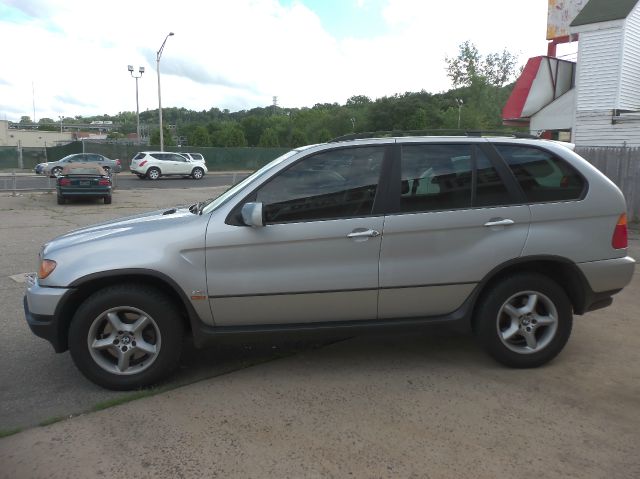 2002 BMW X5 Lightning