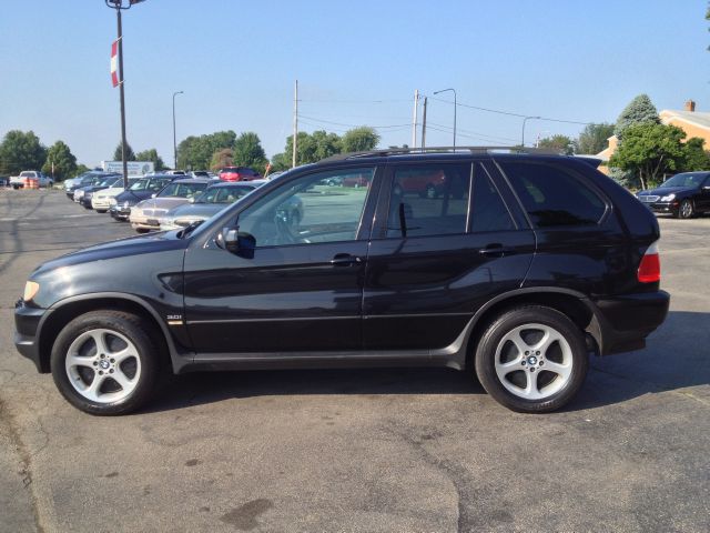 2002 BMW X5 Lightning