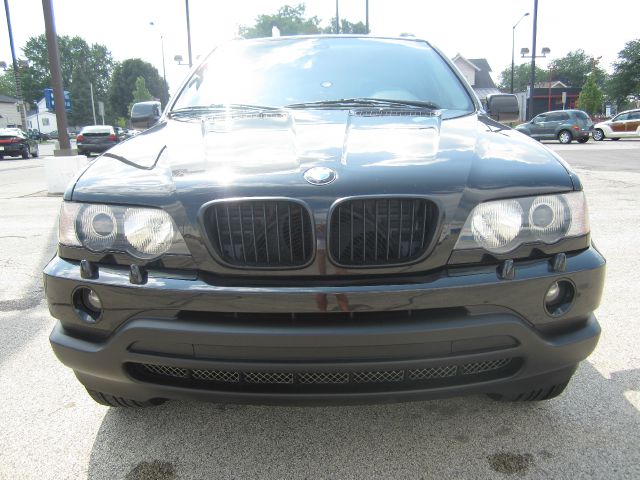 2002 BMW X5 Lightning