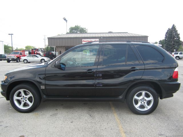 2002 BMW X5 Lightning