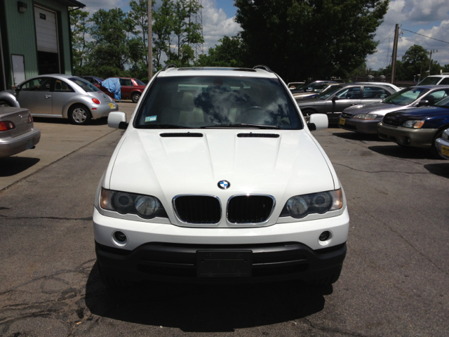 2002 BMW X5 Lightning