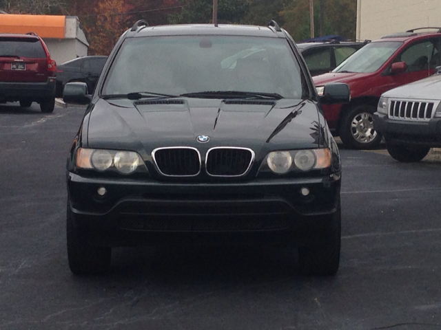 2002 BMW X5 Lightning