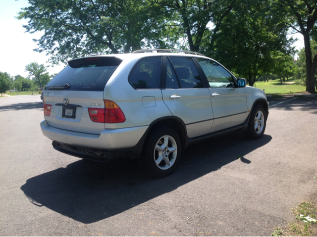 2002 BMW X5 Lightning