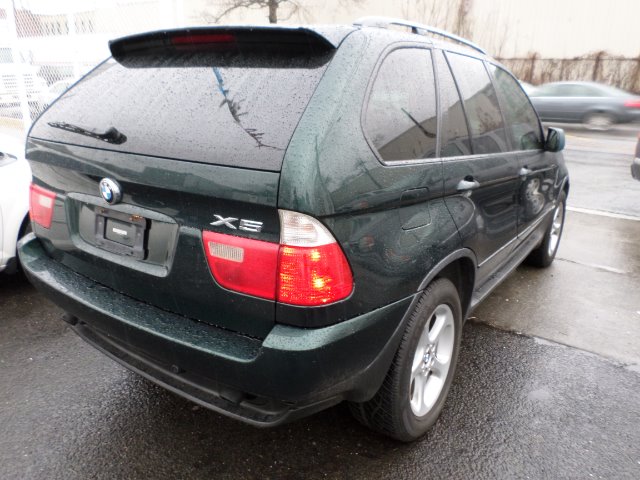 2002 BMW X5 Lightning