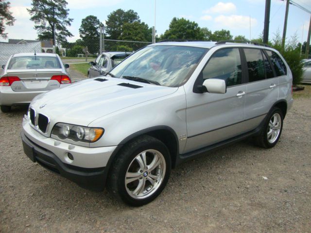 2002 BMW X5 Lightning