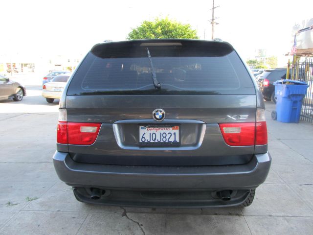 2003 BMW X5 Lightning