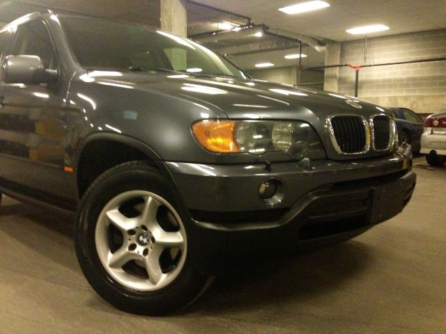 2003 BMW X5 Lightning