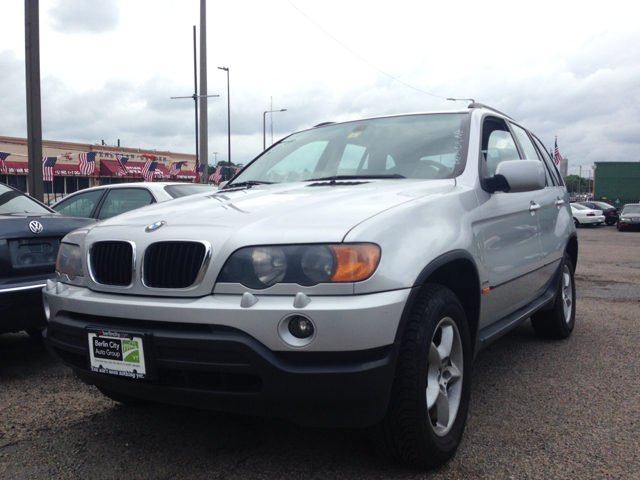 2003 BMW X5 Lightning