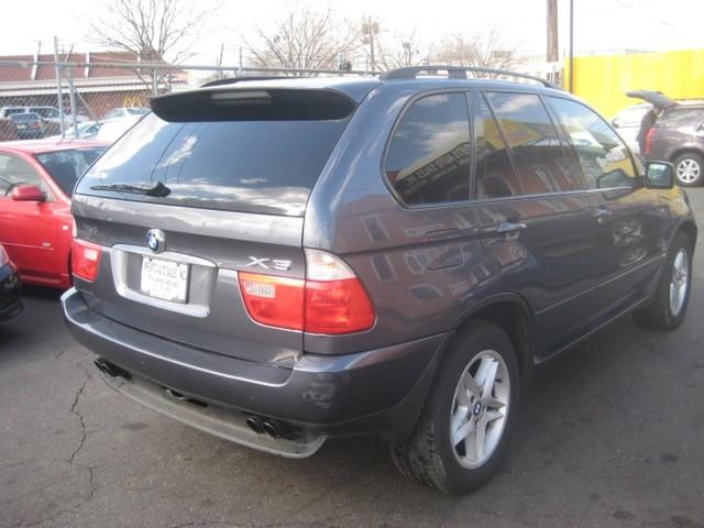 2003 BMW X5 Luxury 4WD