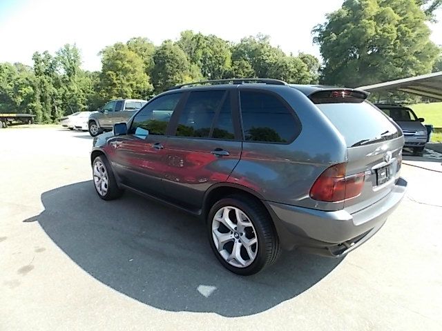 2003 BMW X5 Lightning