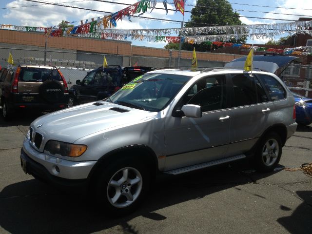 2003 BMW X5 Lightning