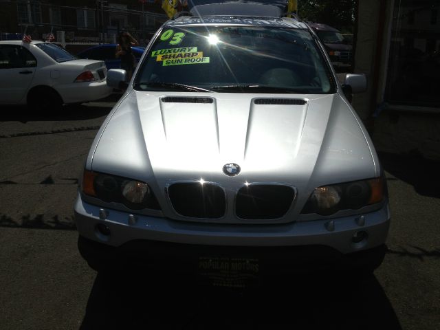 2003 BMW X5 Lightning