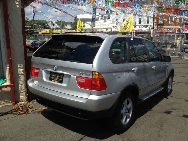 2003 BMW X5 Lightning