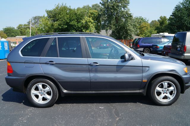 2003 BMW X5 Luxury 4WD