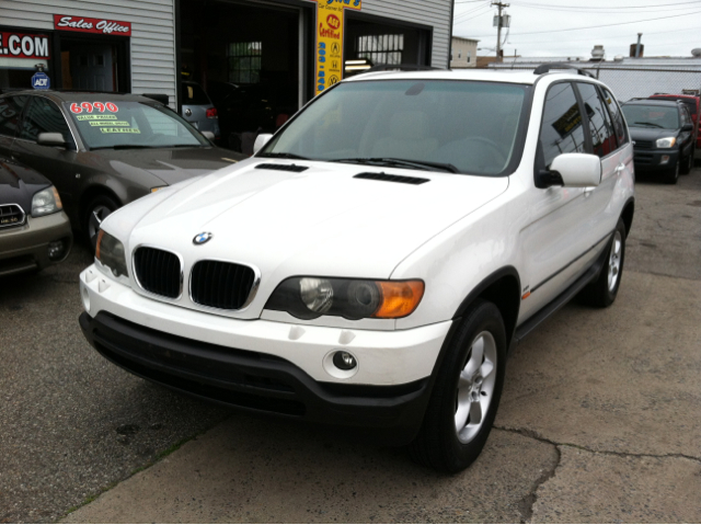 2003 BMW X5 Lightning