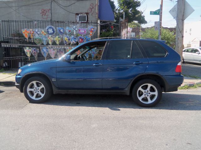 2003 BMW X5 Lightning