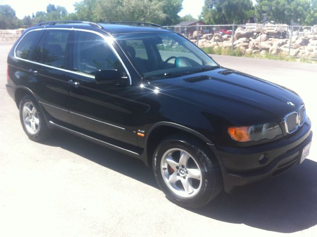 2003 BMW X5 Luxury 4WD