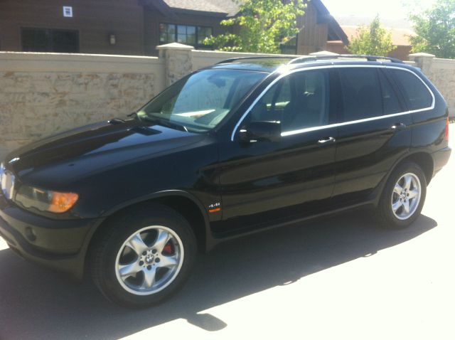 2003 BMW X5 Luxury 4WD