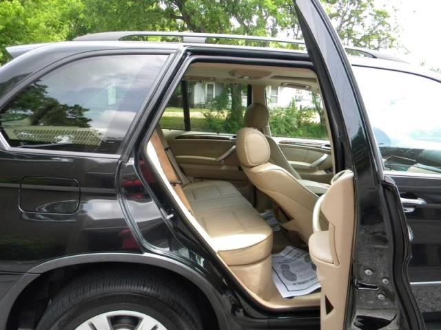 2003 BMW X5 Lightning