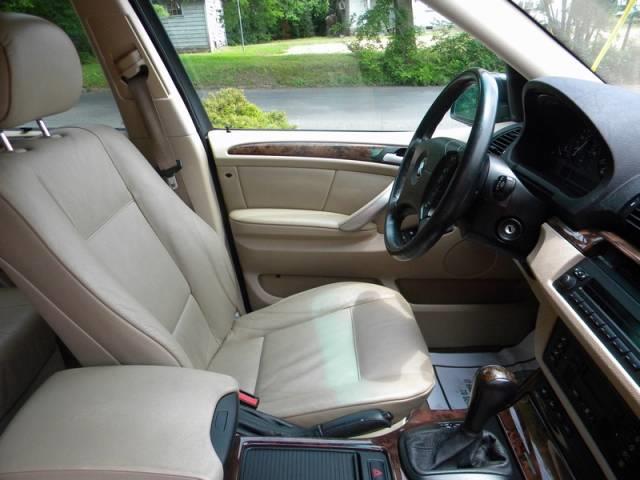 2003 BMW X5 Lightning