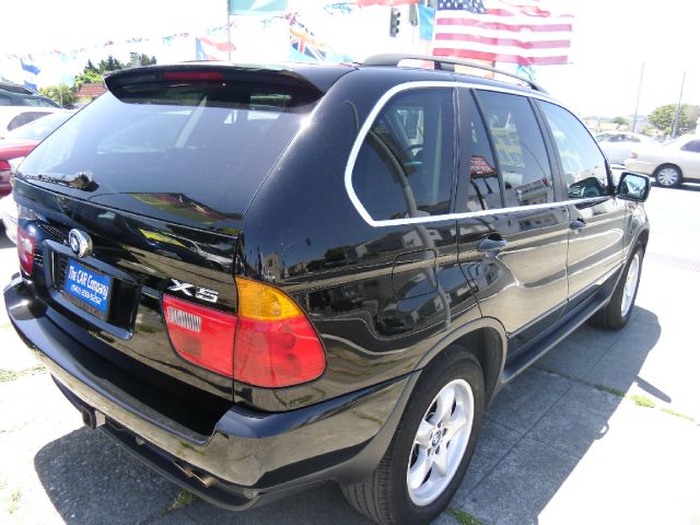 2003 BMW X5 Luxury 4WD