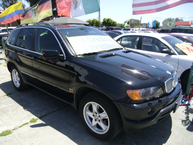 2003 BMW X5 Luxury 4WD