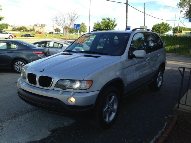 2003 BMW X5 Lightning