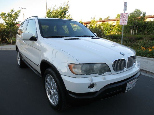 2003 BMW X5 Luxury 4WD