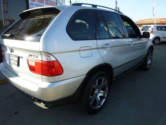 2003 BMW X5 Luxury 4WD